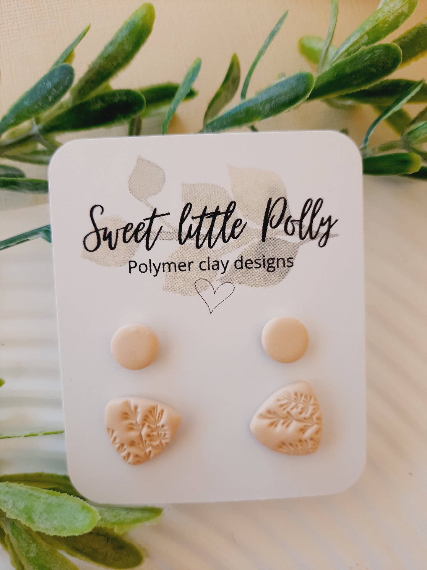 Pastel Stud pairs