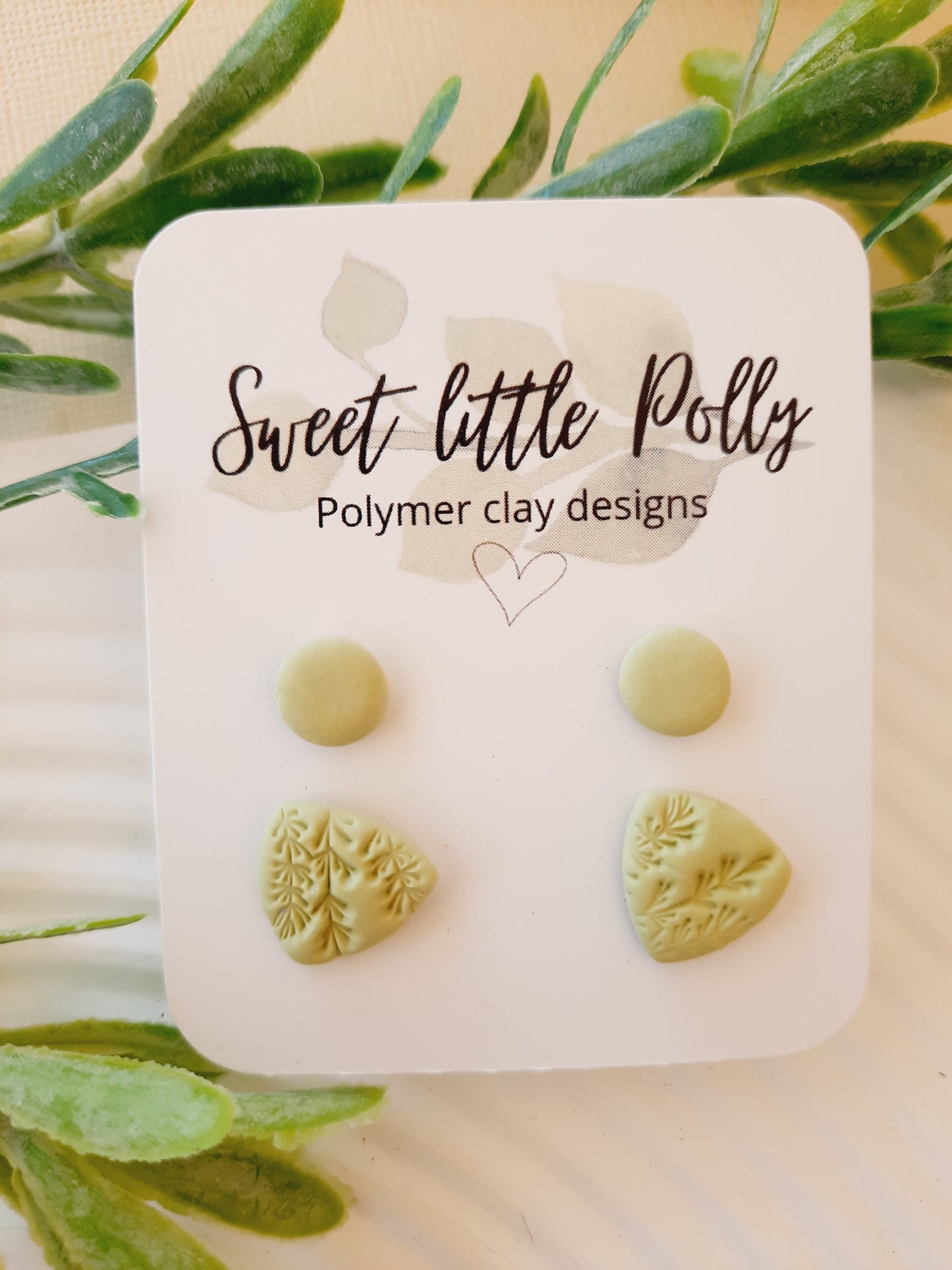 Pastel Stud pairs
