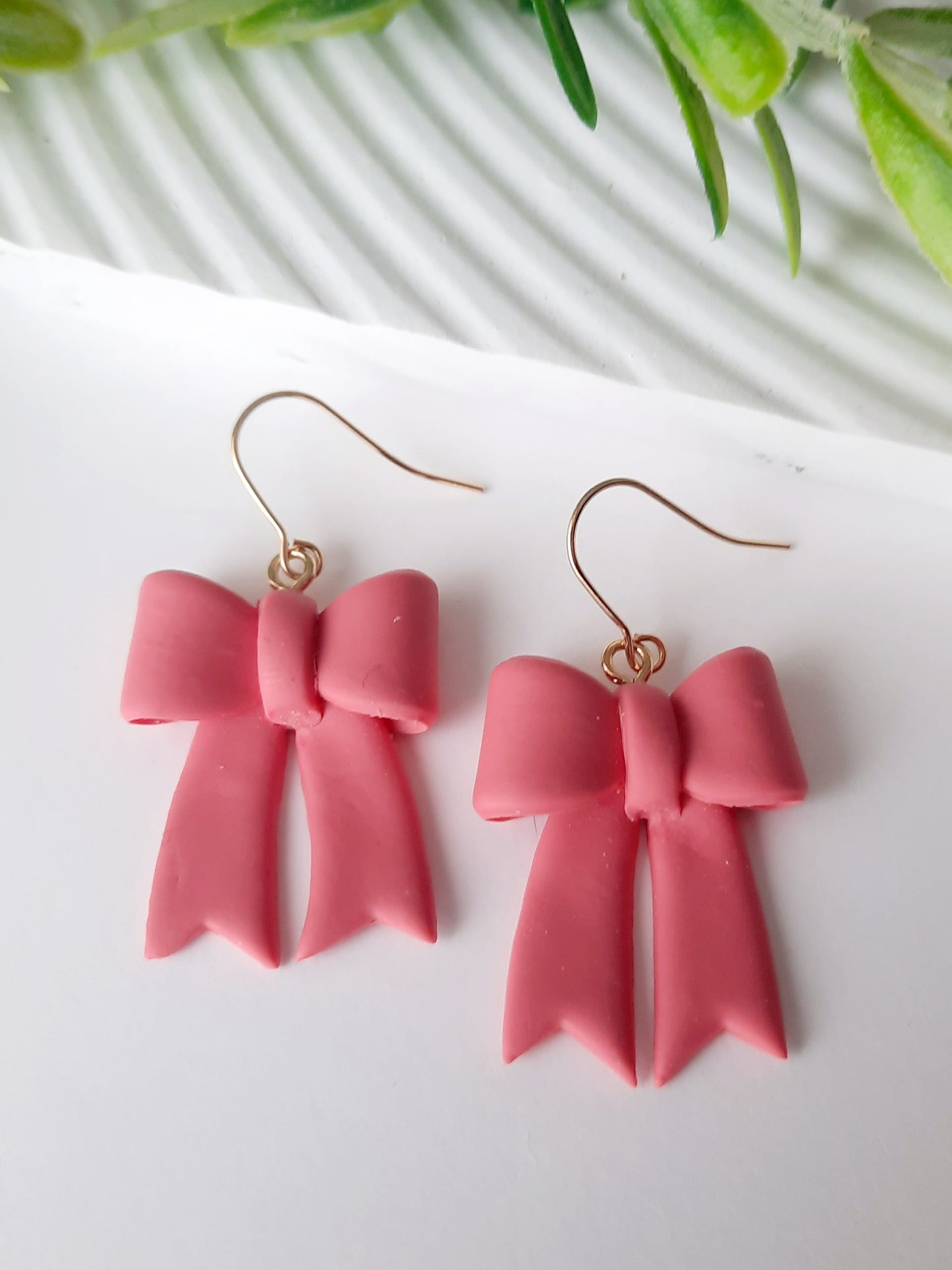 .Bow-tiful Bows