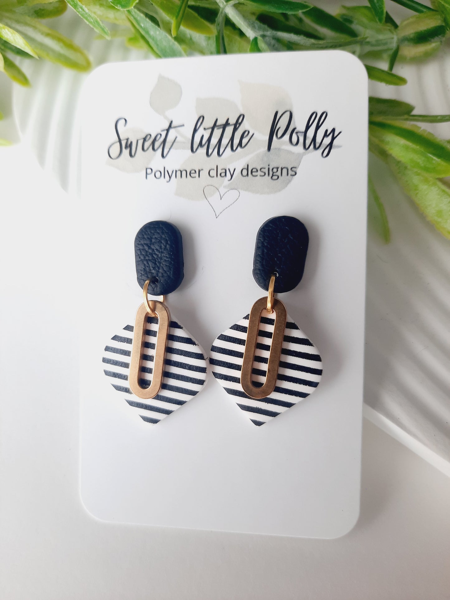 .Black and White Stripes that POP!