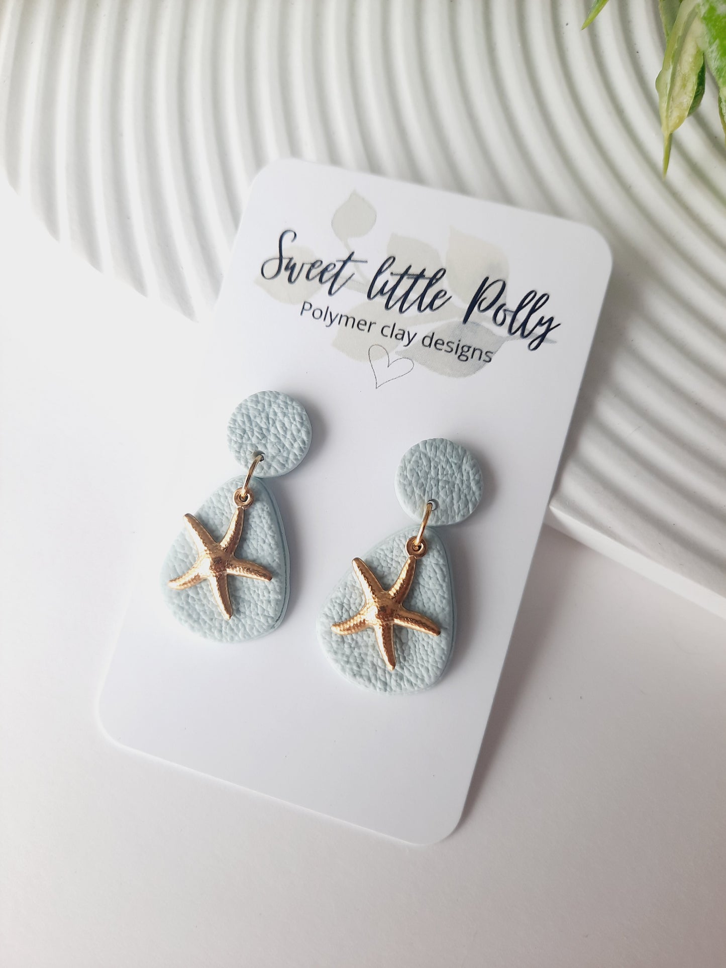 Beachy Vibes Earrings with Starfish