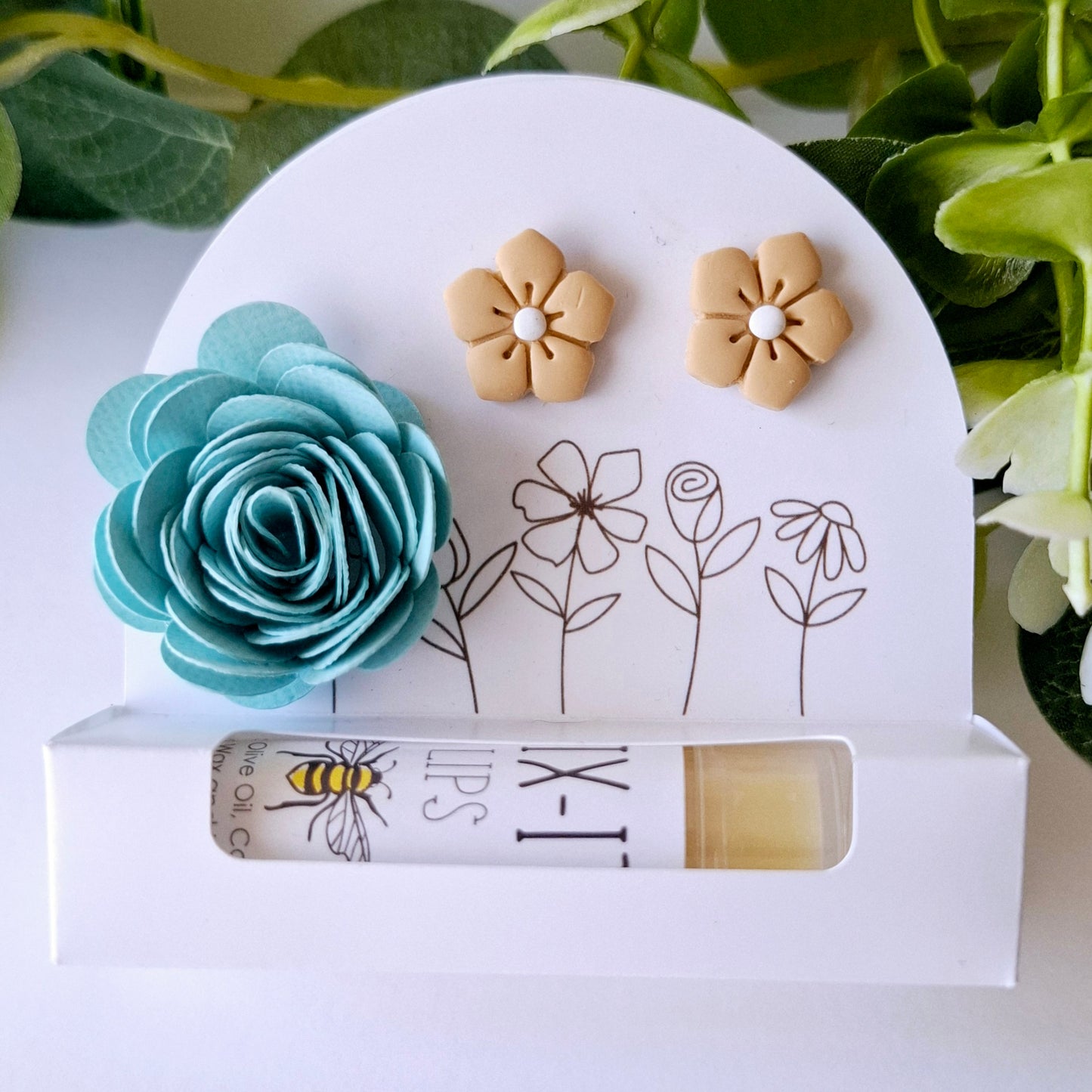 *Stud and Lip Balm Gift Set