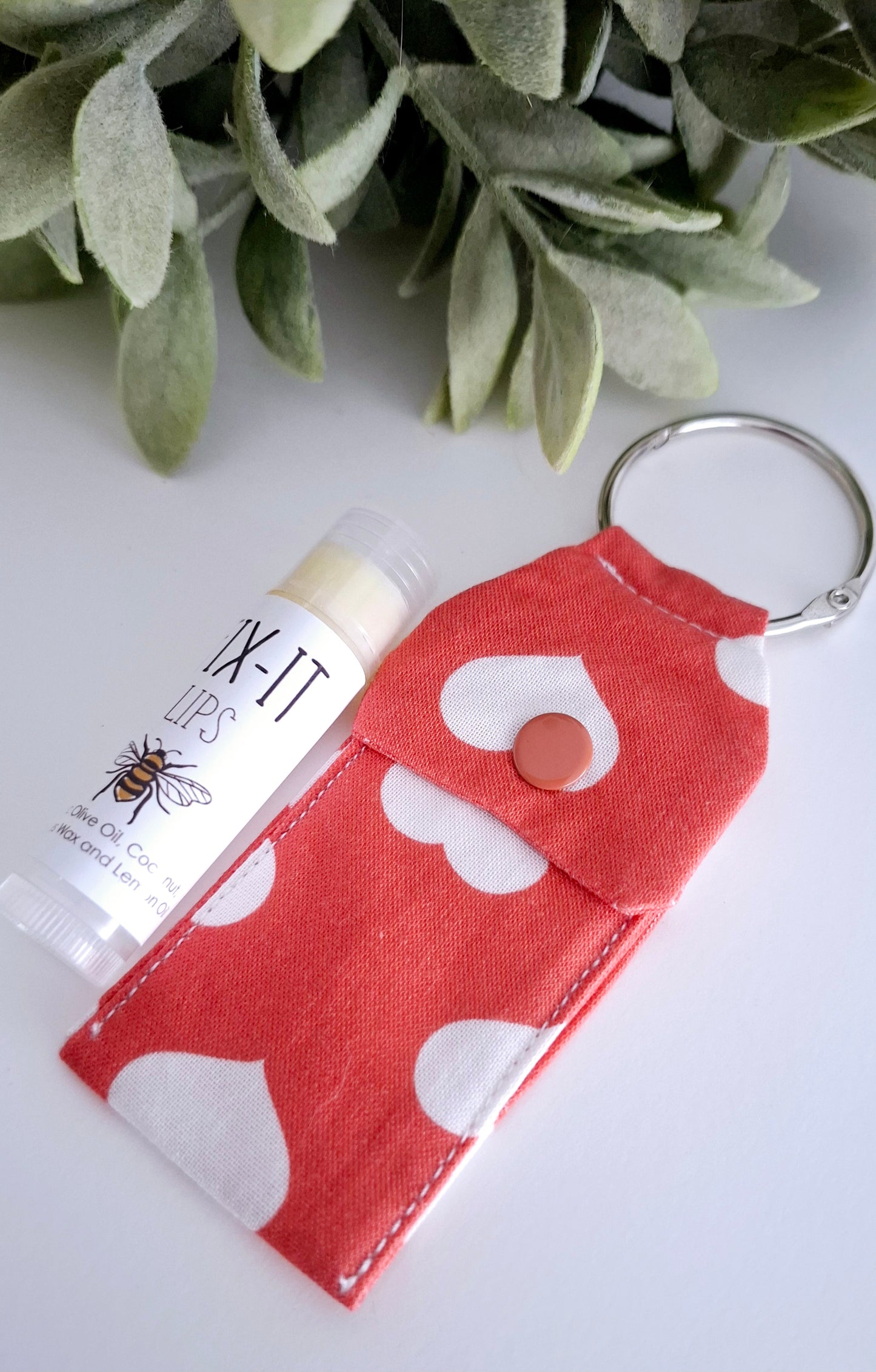 Lip balm Keychain Holder with 5g Lip Balm Tube