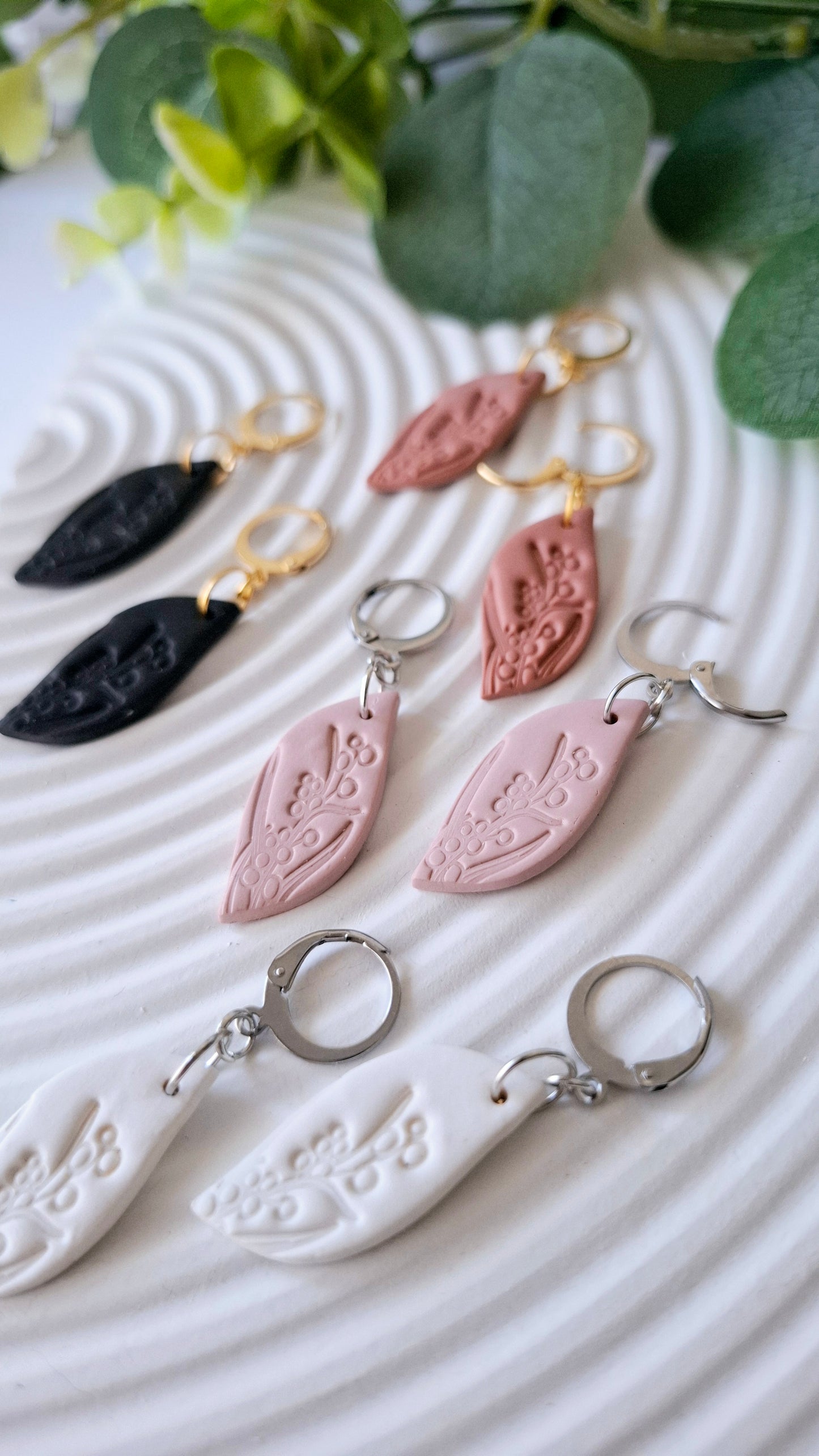 .Wattle Stamped Leverback Earrings