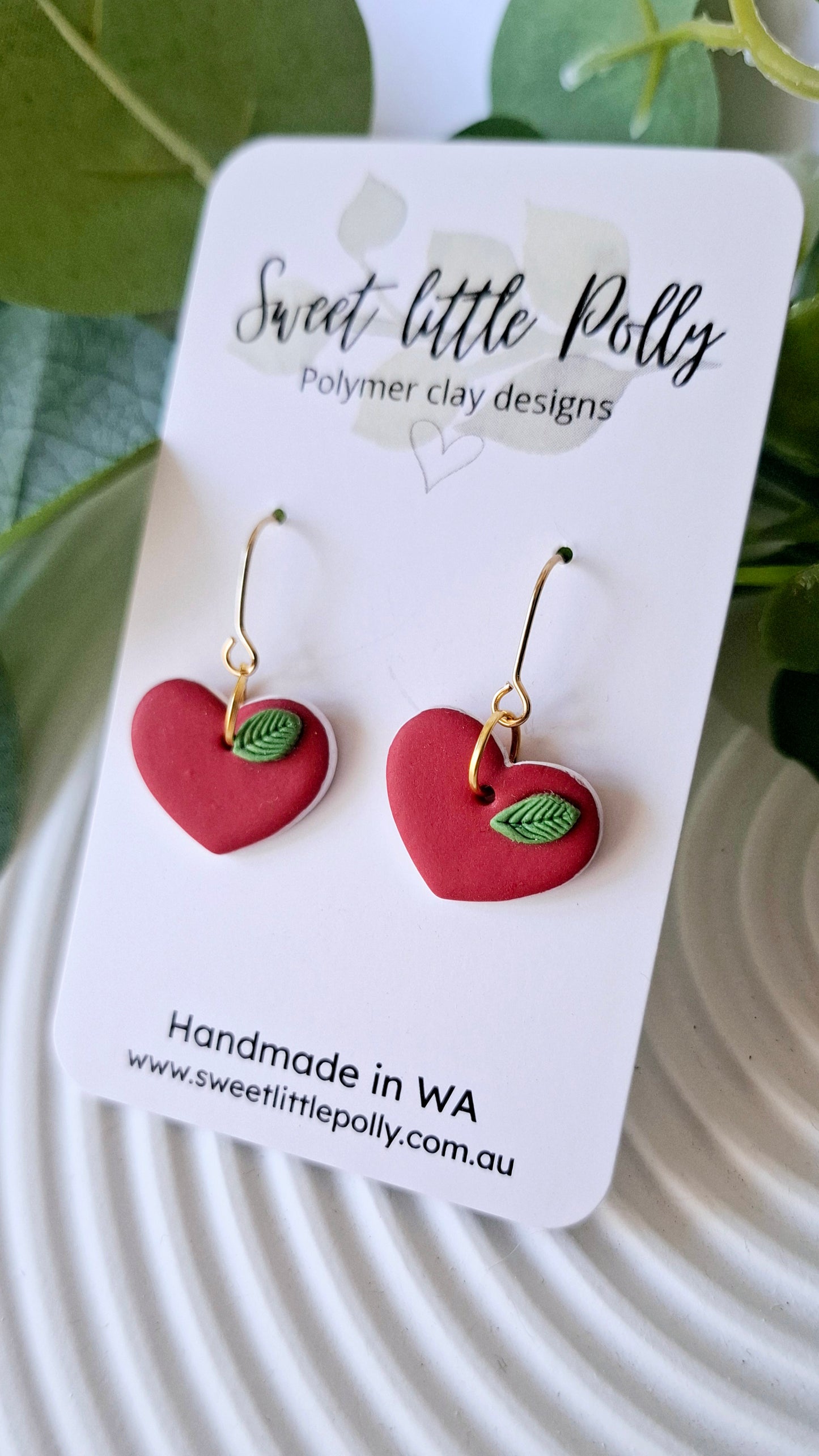 .Apple of My Eye Apple Heart Earrings