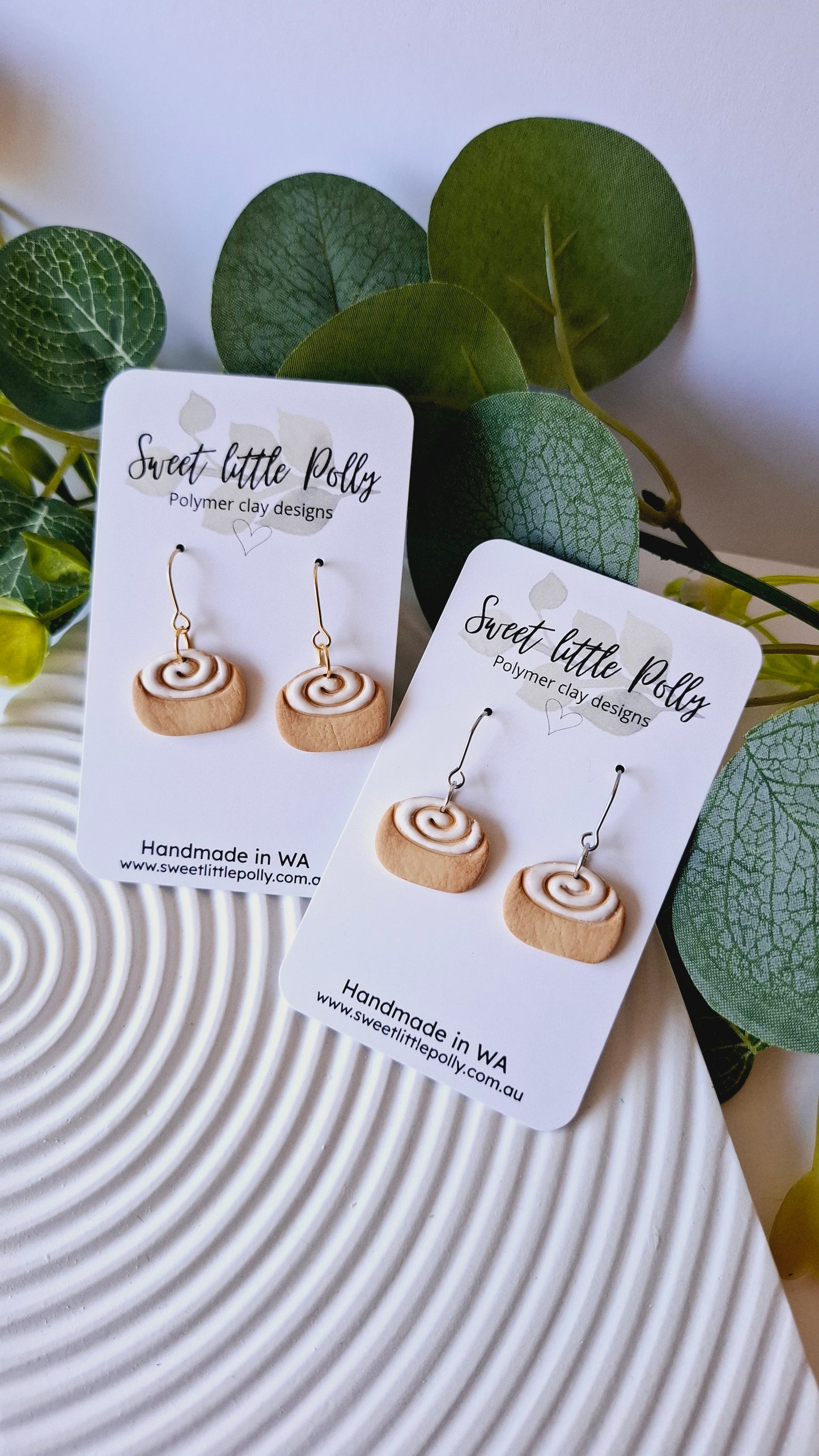 .Cinnamon Bun Delicious Dangles