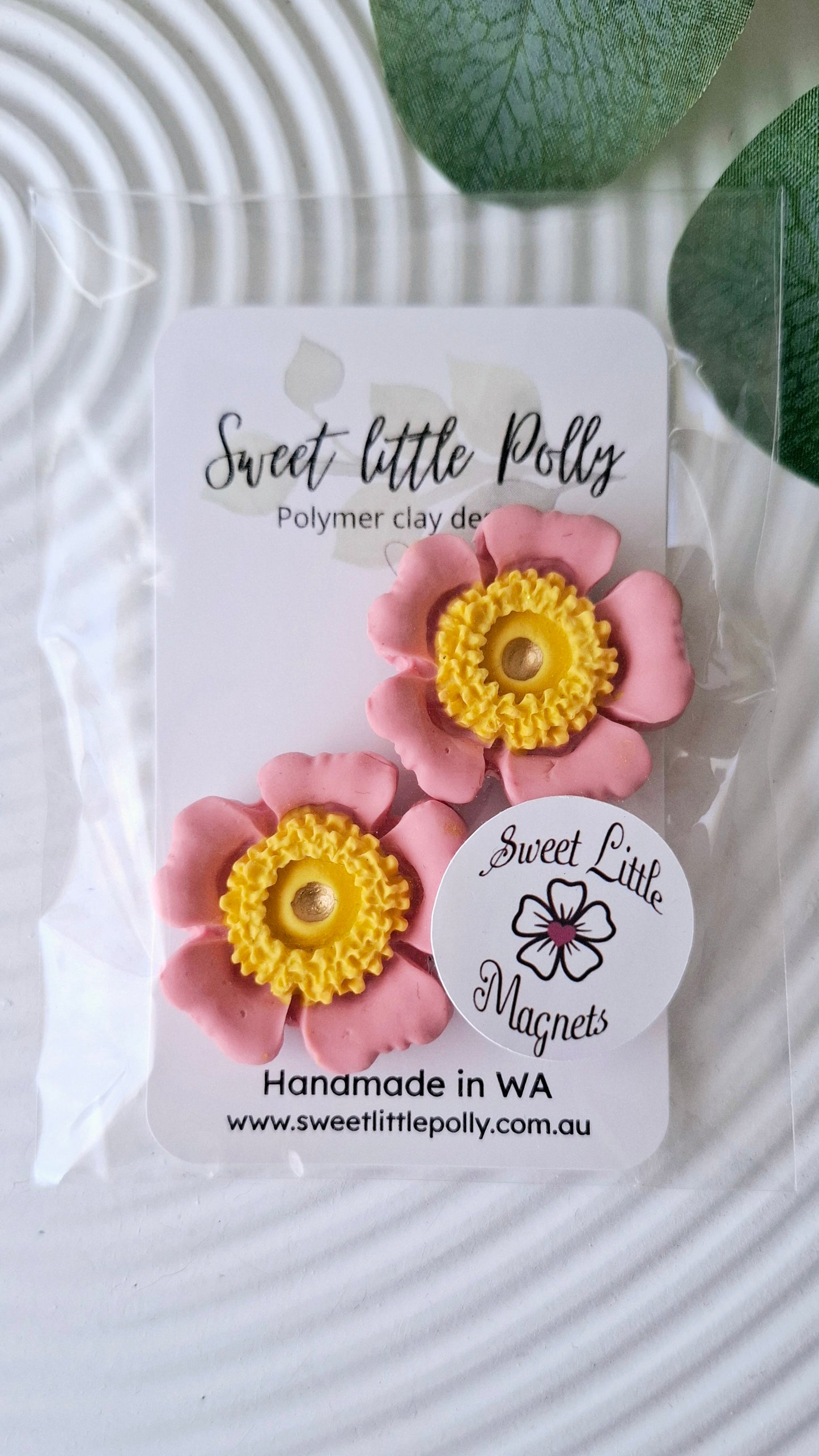 .Flower Magnet Pairs