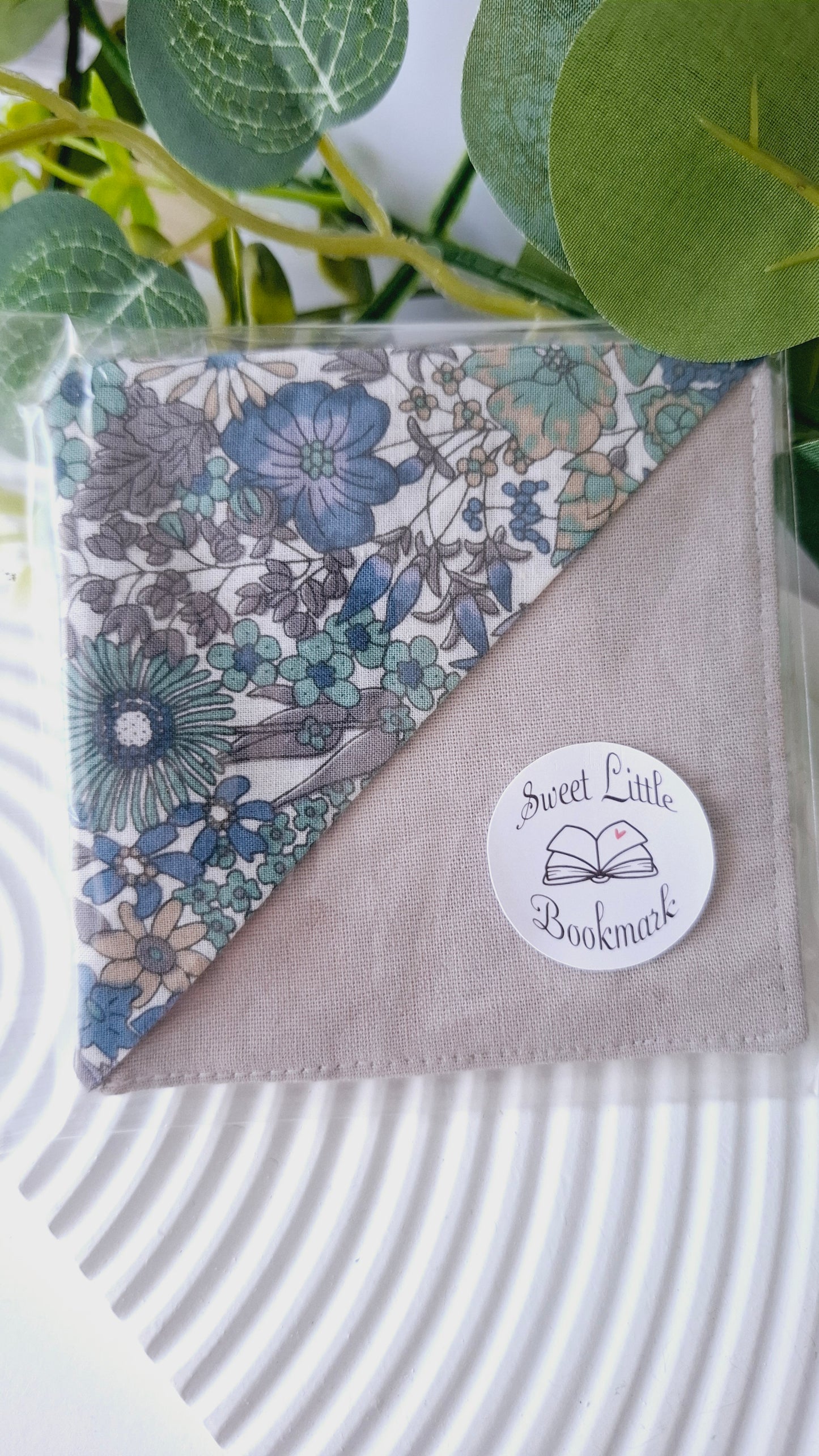 .Fabric Handmade Bookmark